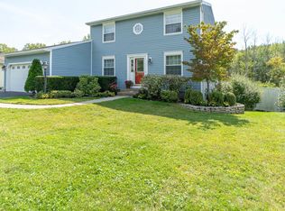 15 Mohican Pl, Albany, NY 12208