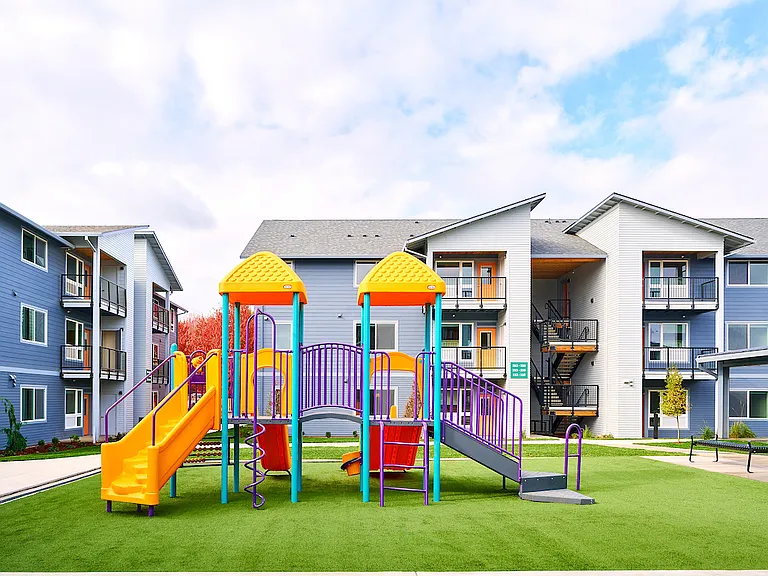 Rivergreen Landing Apartments — Photo 43