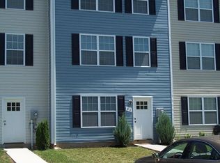 22 Baltic Ct, Inwood, WV 25428