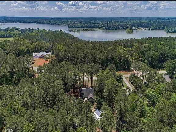 5th image of 1041 Forest Hts