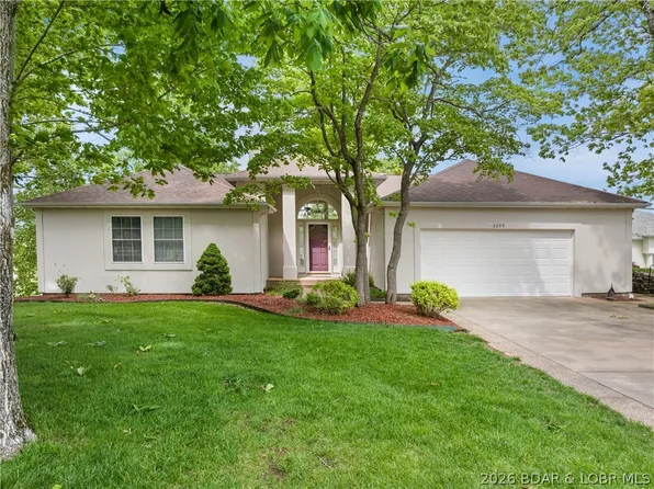 2209 Standing Rock Rd, Camdenton, MO 65020