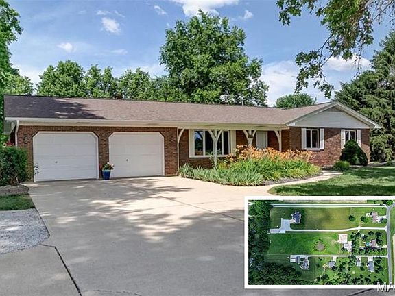 2nd image of 4734 Drda Ln