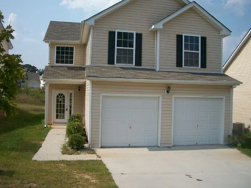 4211 Winston Cir photo 1