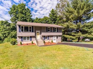 38 Stonehollow Rd, Waterbury, CT 06704