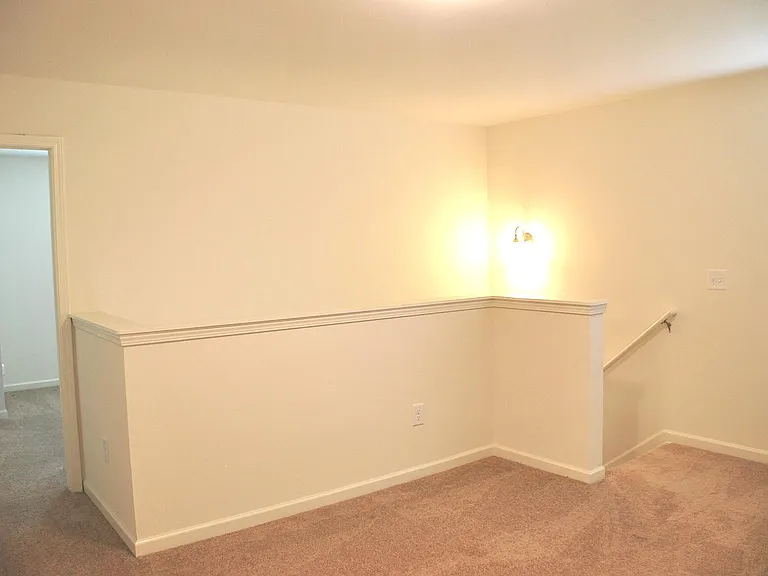 4685 Bluffton Ct — Photo 23