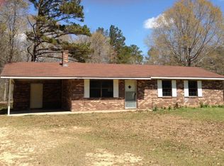 1831 Pleasant Grove Chapparal Rd, Waynesboro, MS 39367
