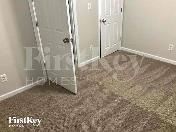 107 Brookleigh Ct — Photo 8