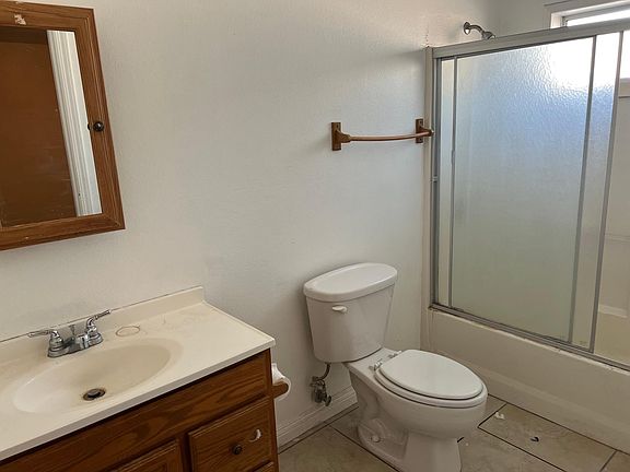 4th image of 5114 N Sunflower Ave