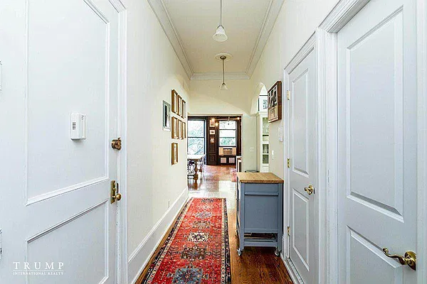 Rented by Street Realty Brokerage LLC | media 8