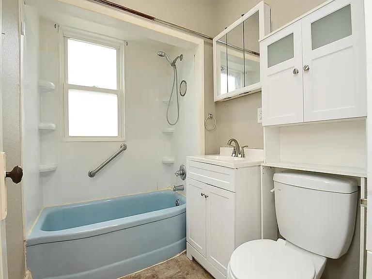 2723 Newport Ave — Photo 18