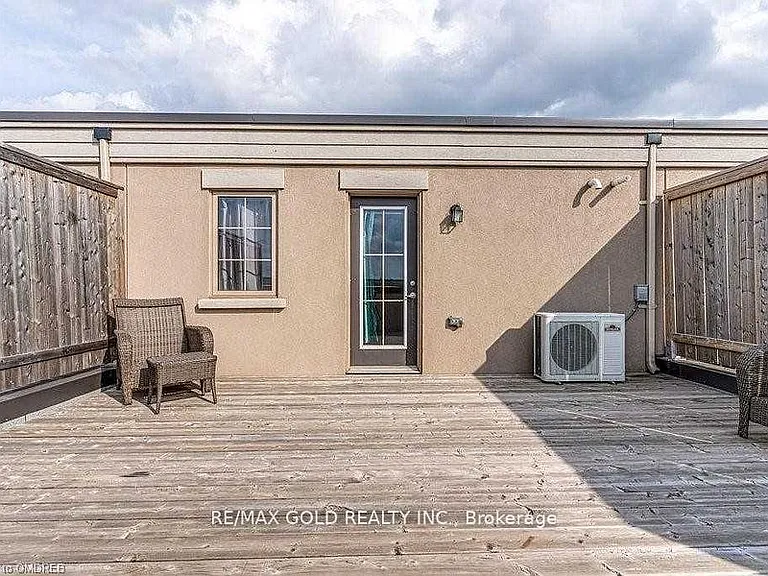 2441 Greenwich Dr #94 — Photo 25