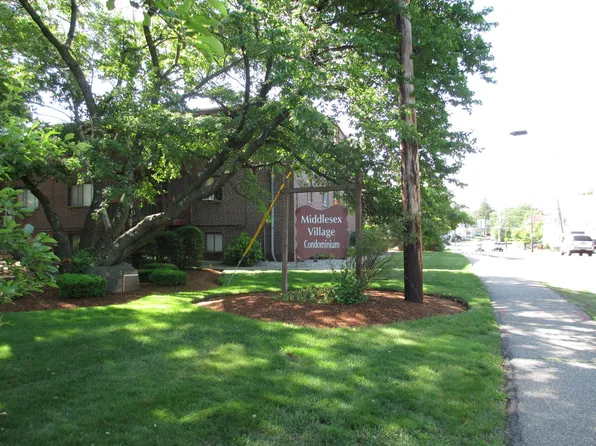 1011 Main St Unit 13, Woburn, MA 01801