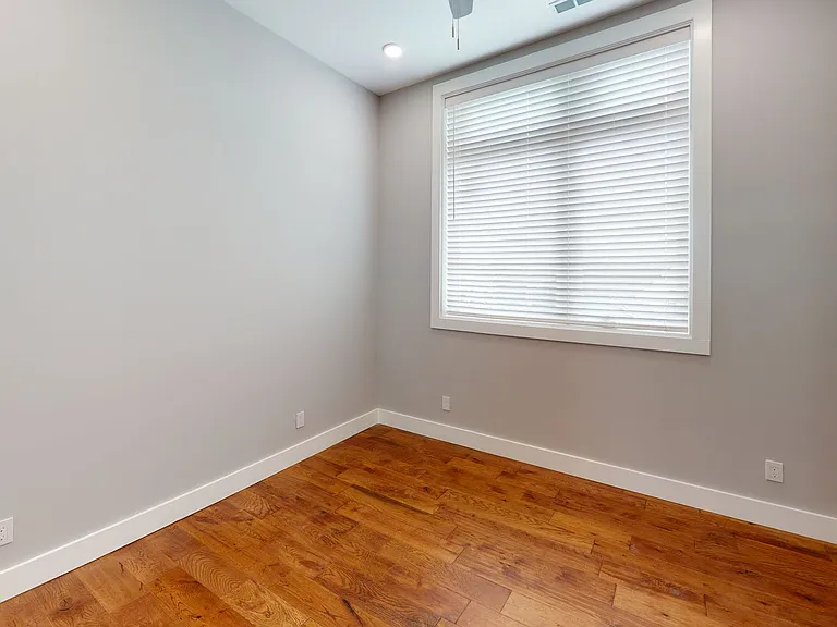 1117 Laurel Ave #302 — Photo 7
