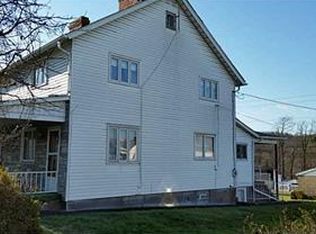 2534 2nd St, Grindstone, PA 15442
