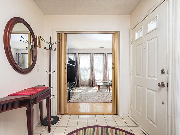 4th image of 239 Rooney Ct #239