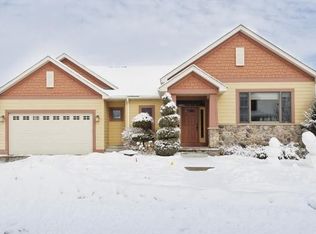 11614 Laketowne Vw NE, Albertville, MN 55301