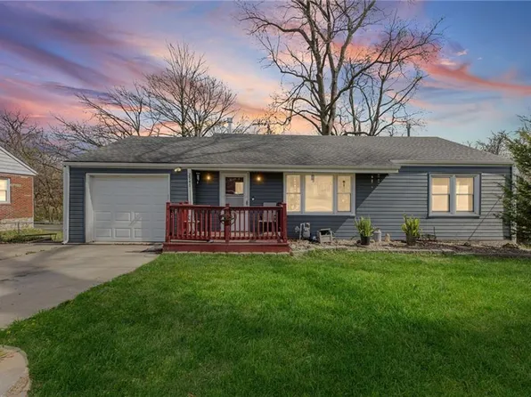 2541 Malone Dr, Kansas City, KS 66104