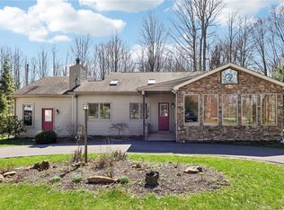 707 Golden Ridge Dr, Somerset, PA 15501