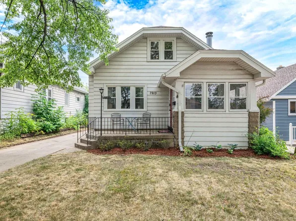 7913 W North AVENUE, Milwaukee, WI 53213
