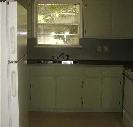202 B Richards Kitchen 2