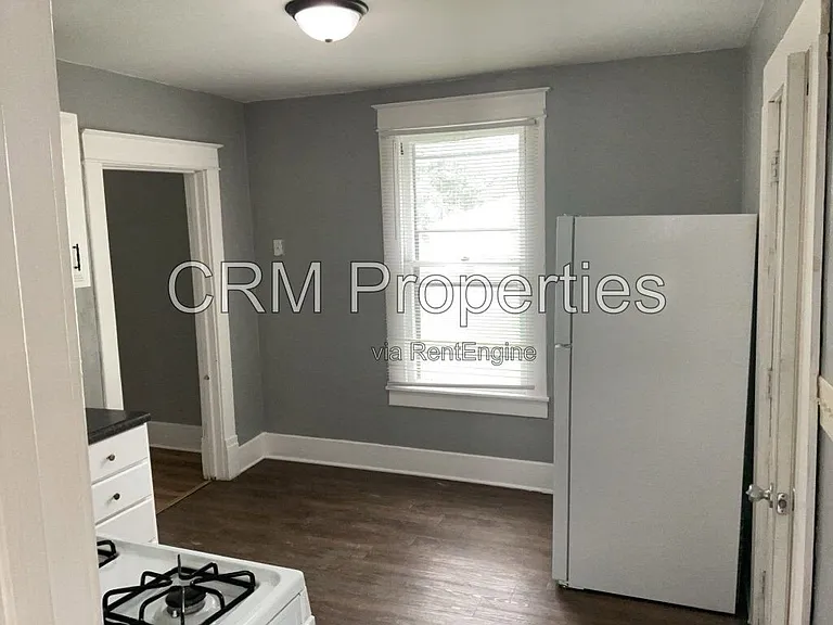 717 E Mulberry St #1 — Photo 9