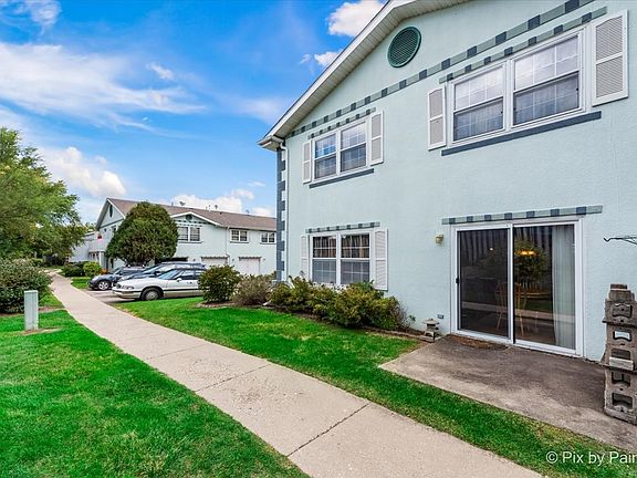 3rd image of 1069 Greenwood Cir #3-B
