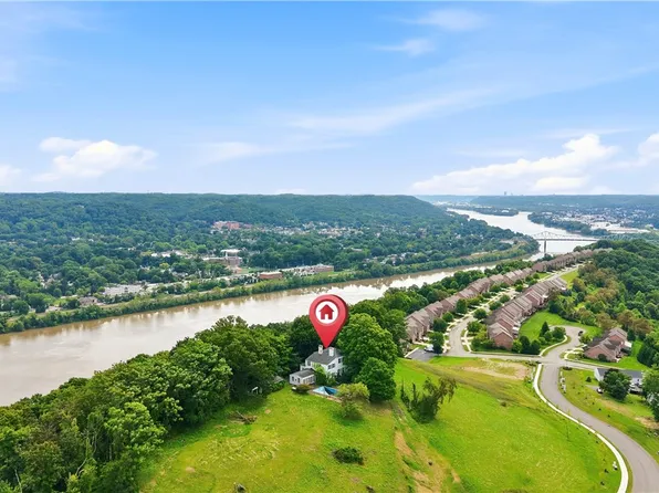 1295 Stoops Ferry Rd, Coraopolis, PA 15108