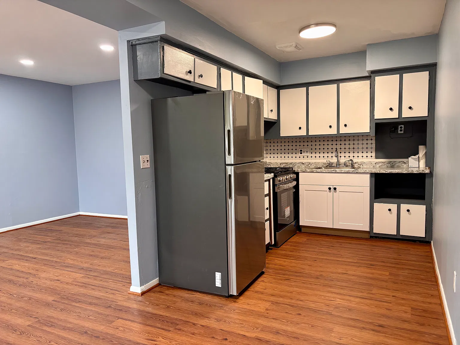 2 bed, 1846 sqft, $1,600 — Photo 2