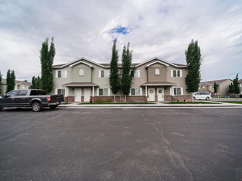 Meadowcreek Townhomes — Photo 3