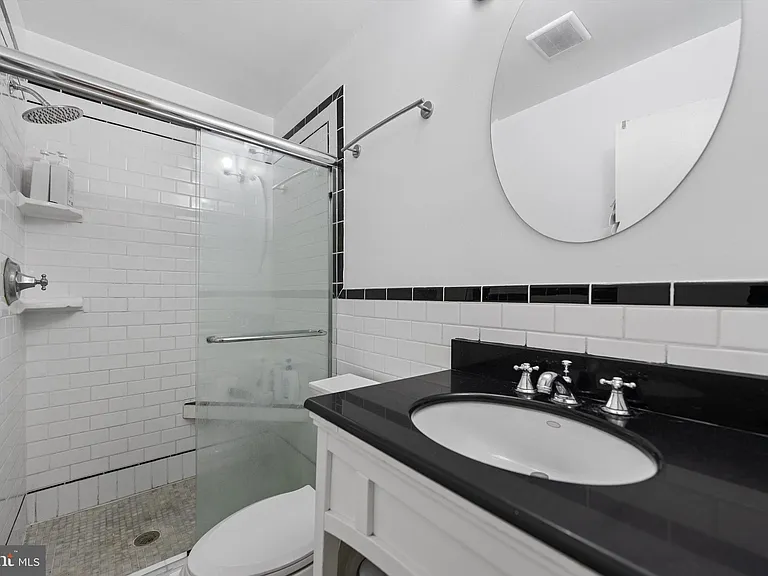 905 Carole Ct SE — Photo 20