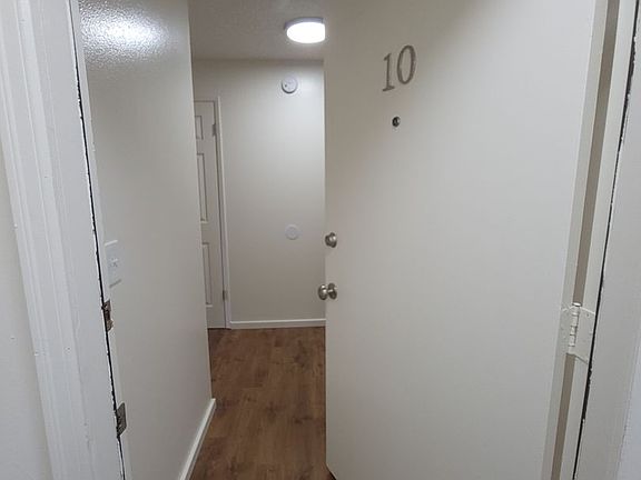 2nd image of 1254 Weiland St #E-10