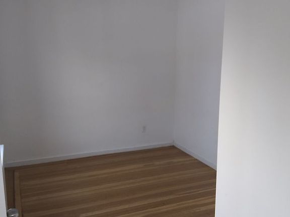 4th image of 200 Haven Ave #6EF