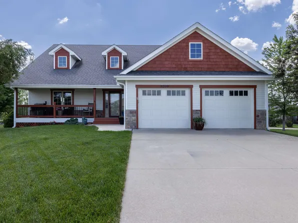 3200 SE Blackjack Cir, Topeka, KS 66609