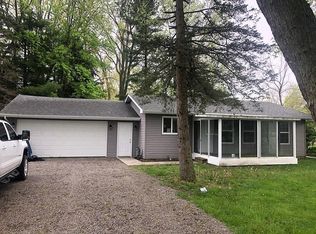 2967 Yargerville Rd, La Salle, MI 48145