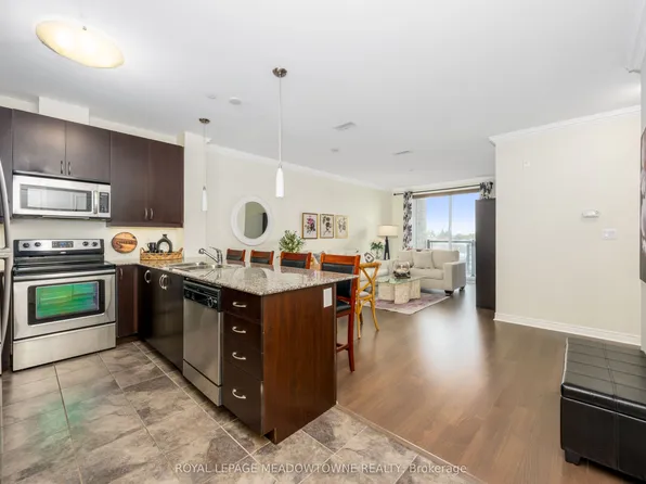 383 Main St E #308, Milton, ON L9T 8K8