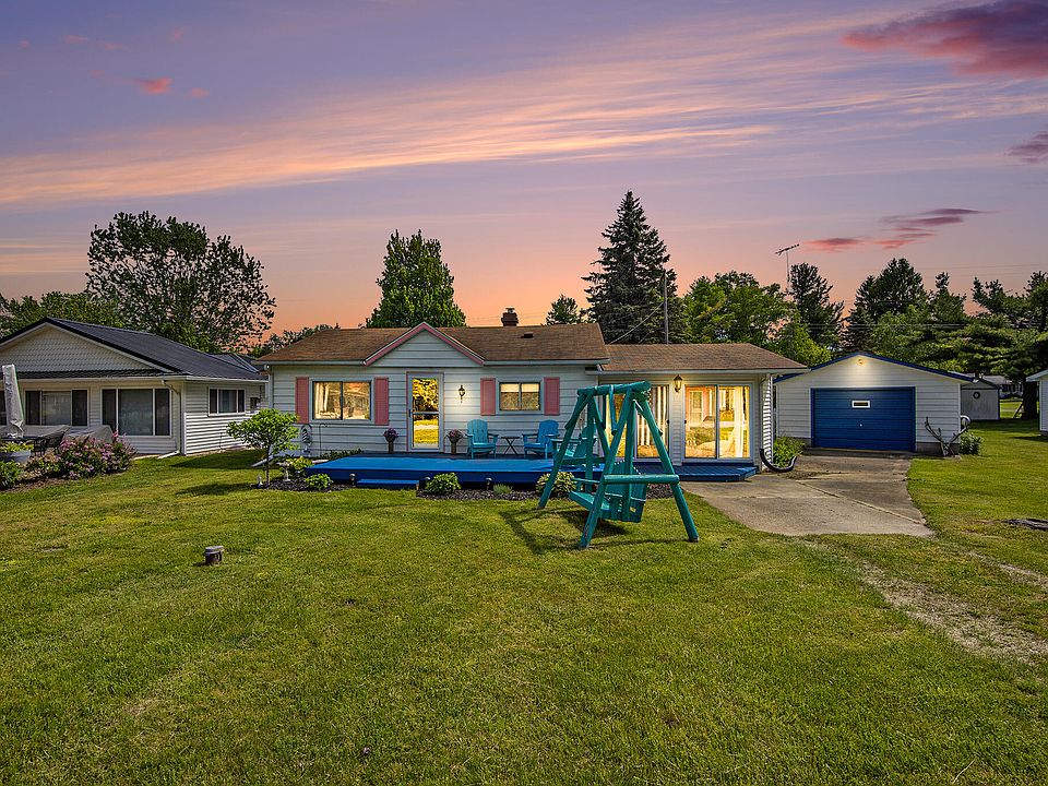 6382 Brookside Dr, Deckerville, MI 48427 Zillow