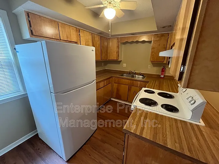 3244 Southern Ave — Photo 7