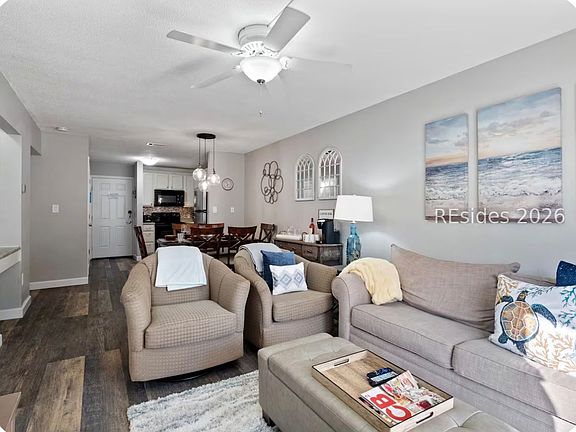 4th image of 45 Folly Field Rd APT 5A