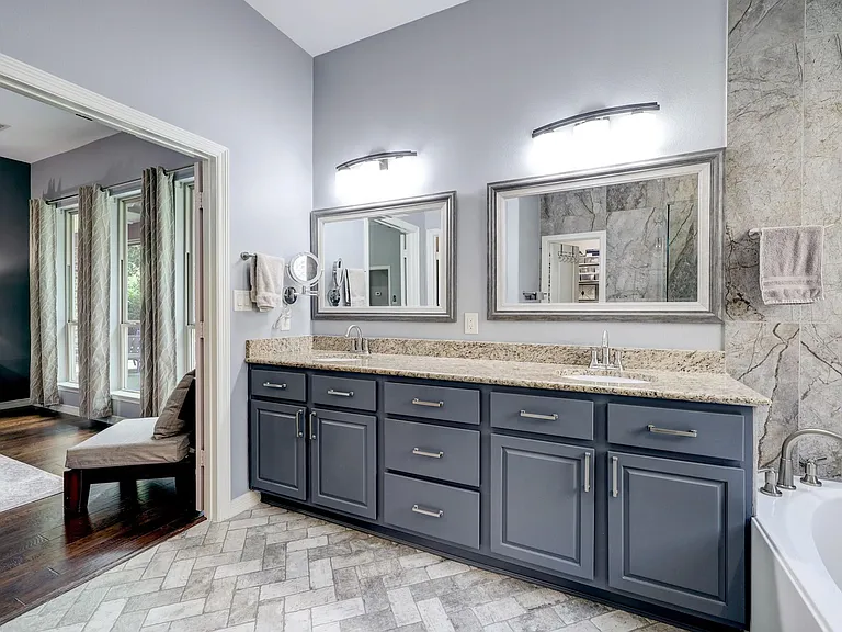 1735 Sylvia Springs Ln — Photo 25