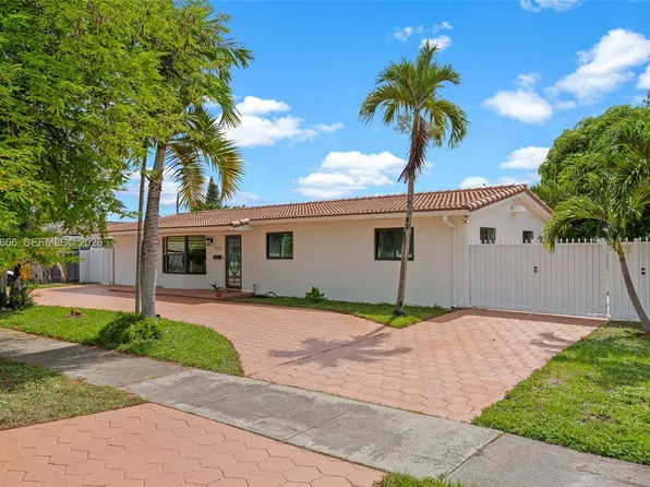 7701 W 16th Ct, Hialeah, FL 33014
