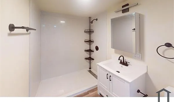 2621 Seminary Ave #B — Photo 11