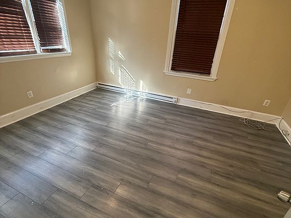 2nd image of 4709 Longshore Ave