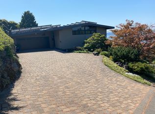 1847 SW Shoreview Ln, Seattle, WA 98146