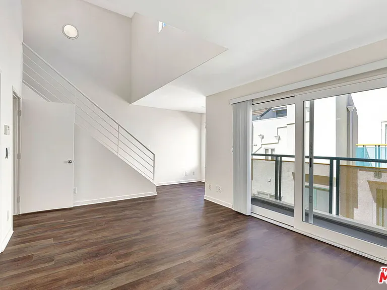 811 21st St #3 — Photo 20