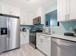 1 Central Ave APT 3, Atlantic Highlands, NJ 07716