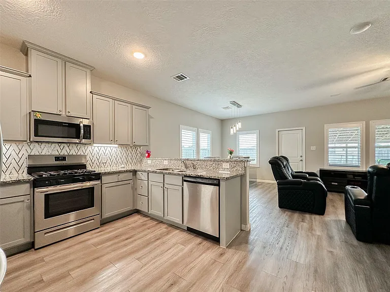 727 Road 5105 — Photo 8