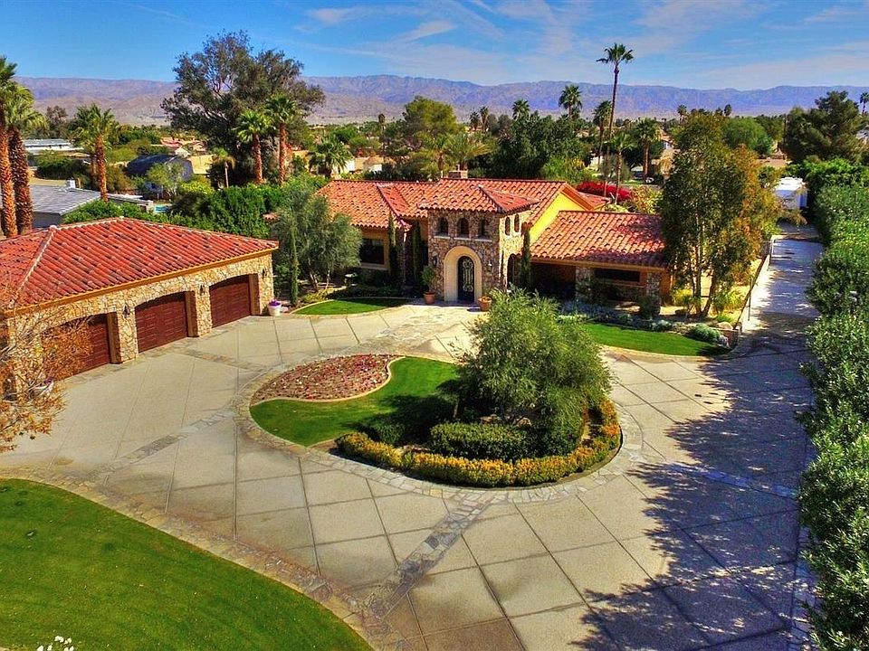 1st image of 41850 Yucca Ln