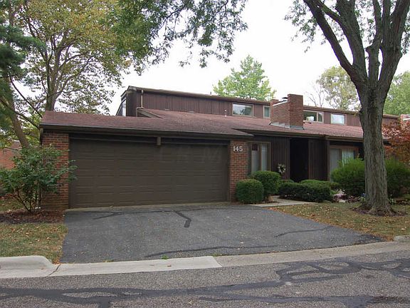 3rd image of 145 Glen Cir