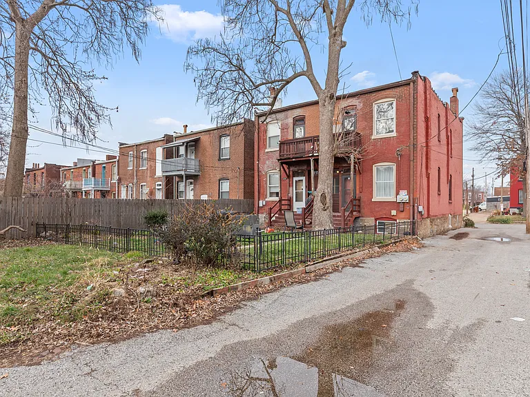 2614 Accomac St #2F — Photo 18