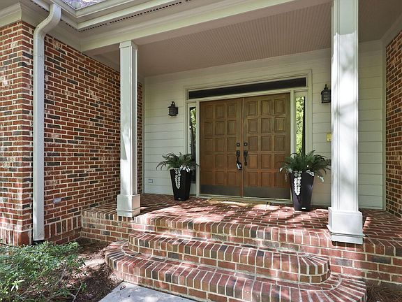 4th image of 5417 Greensflag Ln